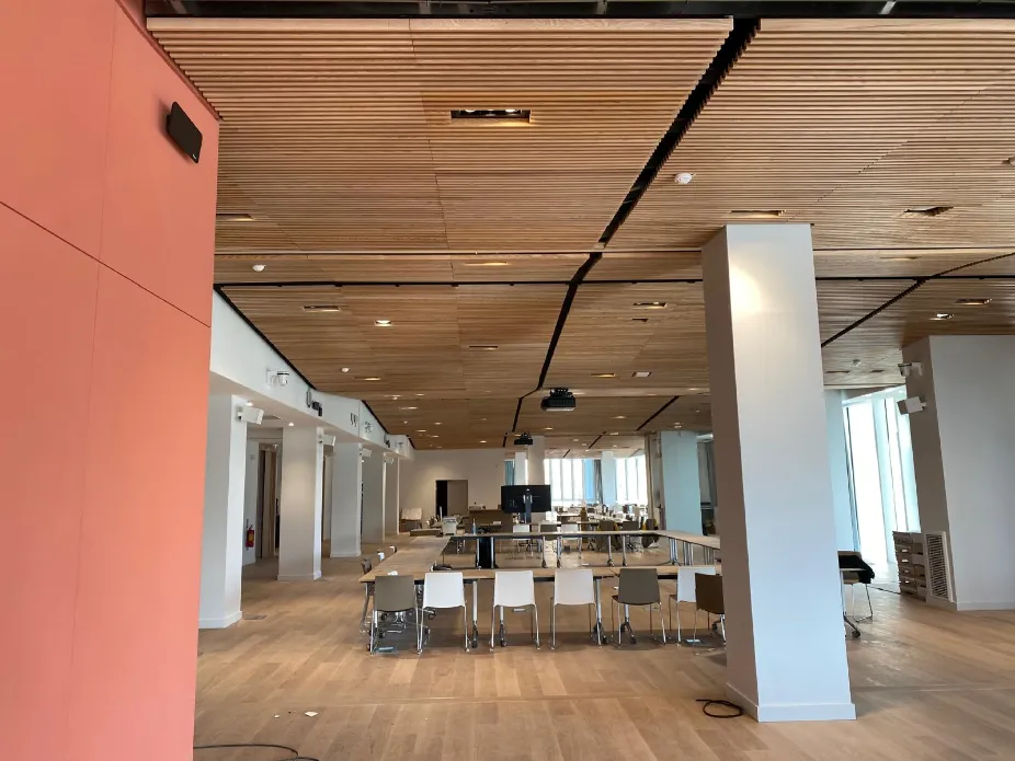 Plateaux de bureaux